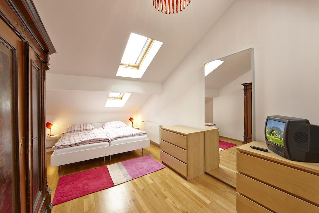 Luftikus Lodge Garmisch-Partenkirchen Kamer foto